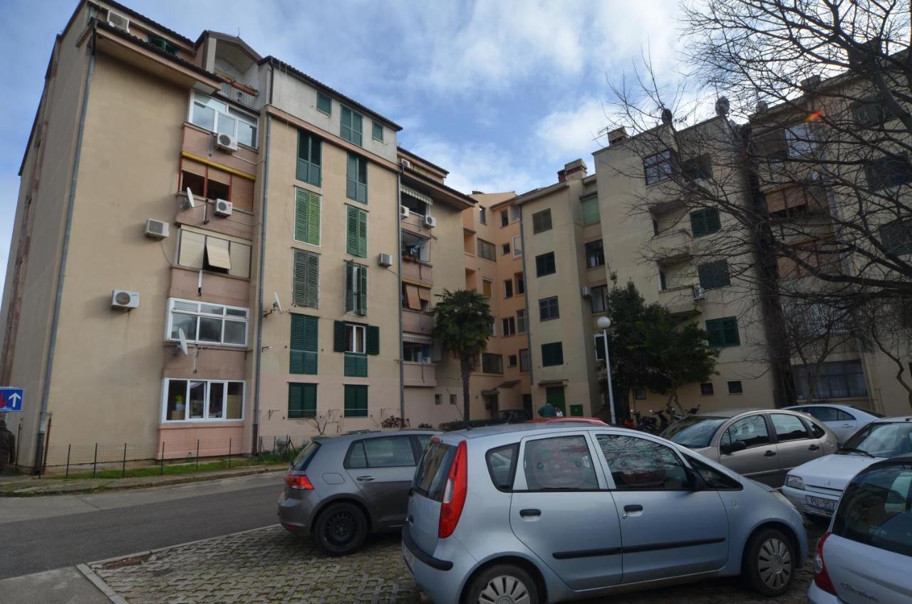 Condominium Apartment Rovinj Exterior photo